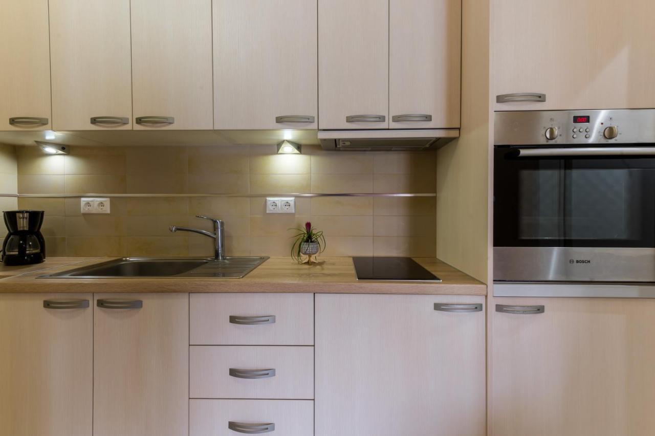 Rouchotas Apartments Аргостоліон Екстер'єр фото