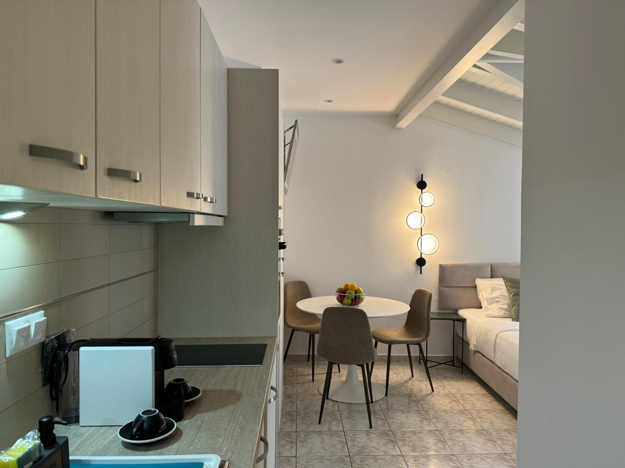 Rouchotas Apartments Аргостоліон Екстер'єр фото